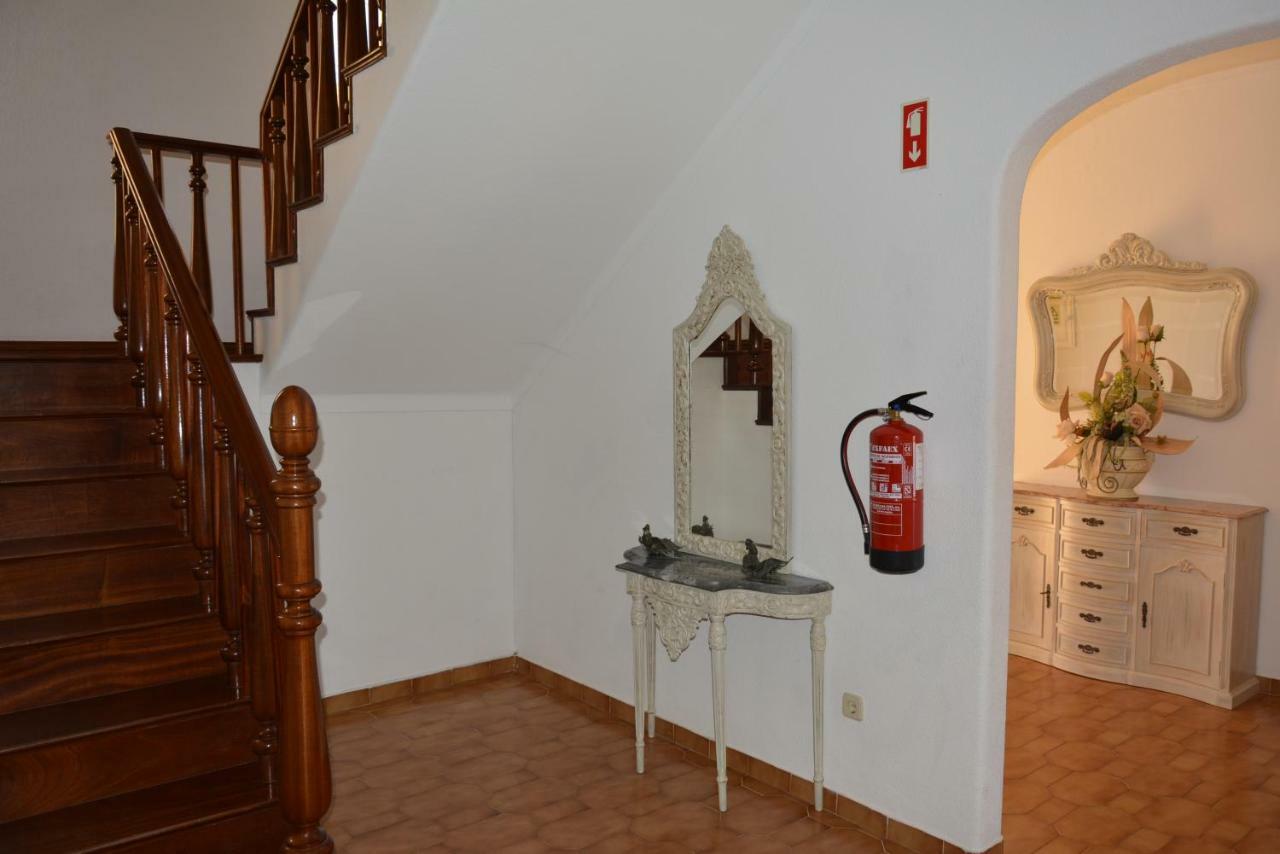 Villa Paraiso - 4 Bedrooms And Pool Albufeira Buitenkant foto
