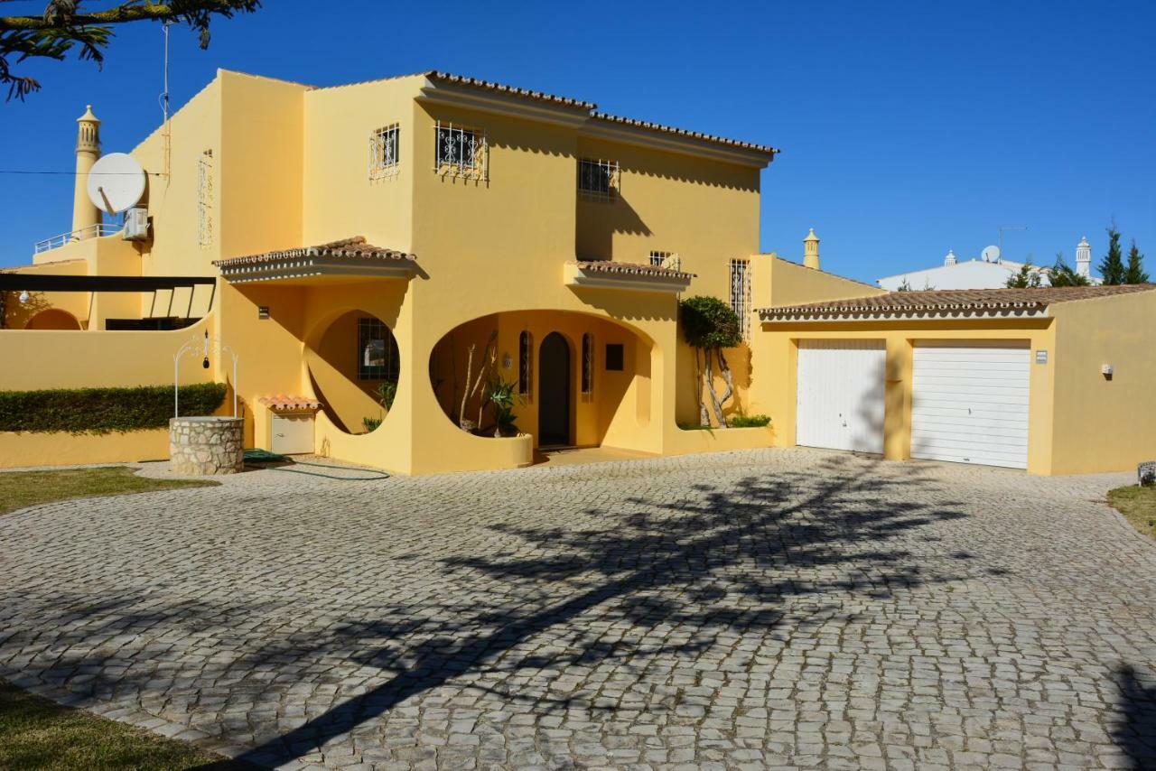 Villa Paraiso - 4 Bedrooms And Pool Albufeira Buitenkant foto